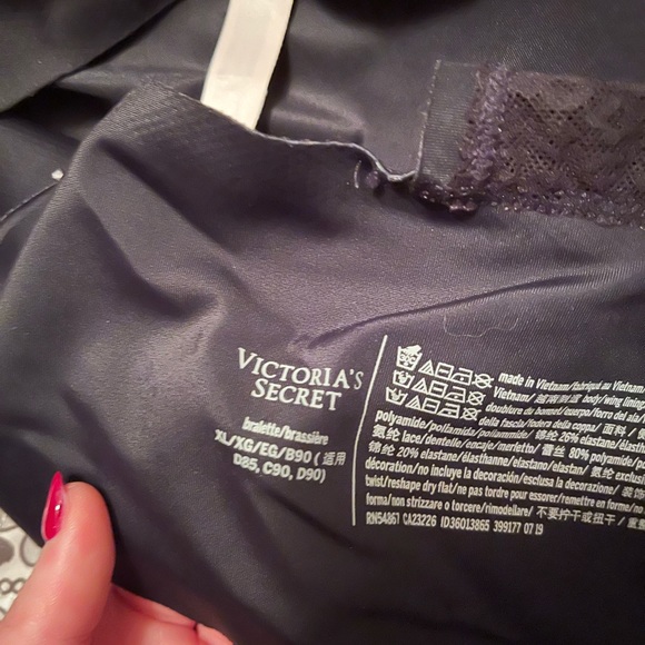 Bralettes - Picture 2 of 5